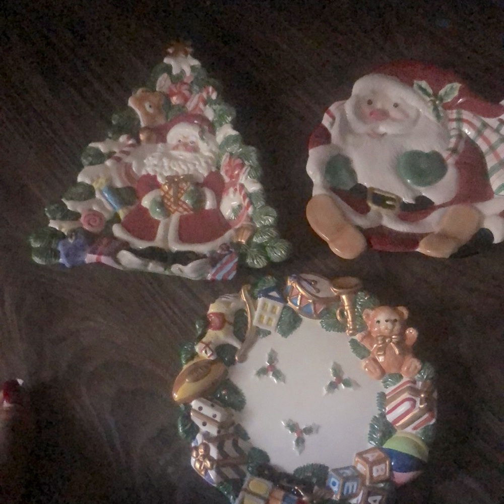Fitz and Floyd Xmas Plates